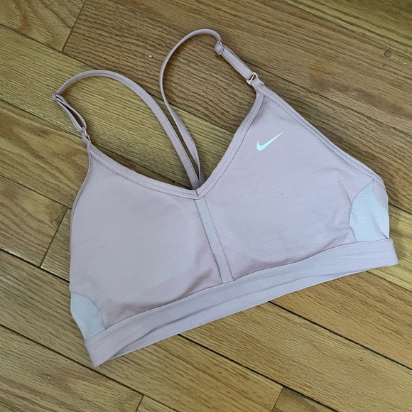 Nike Sports Bra - Picture 1 of 3